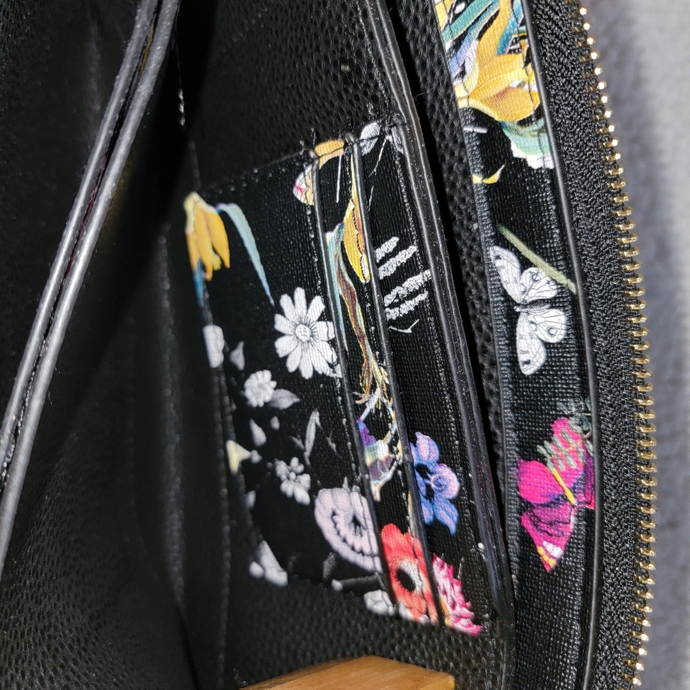 Multi Floral Midnight Garden Crossbody Wristlet Purse Pocketbook Handbag NEW - Picture 4 of 8